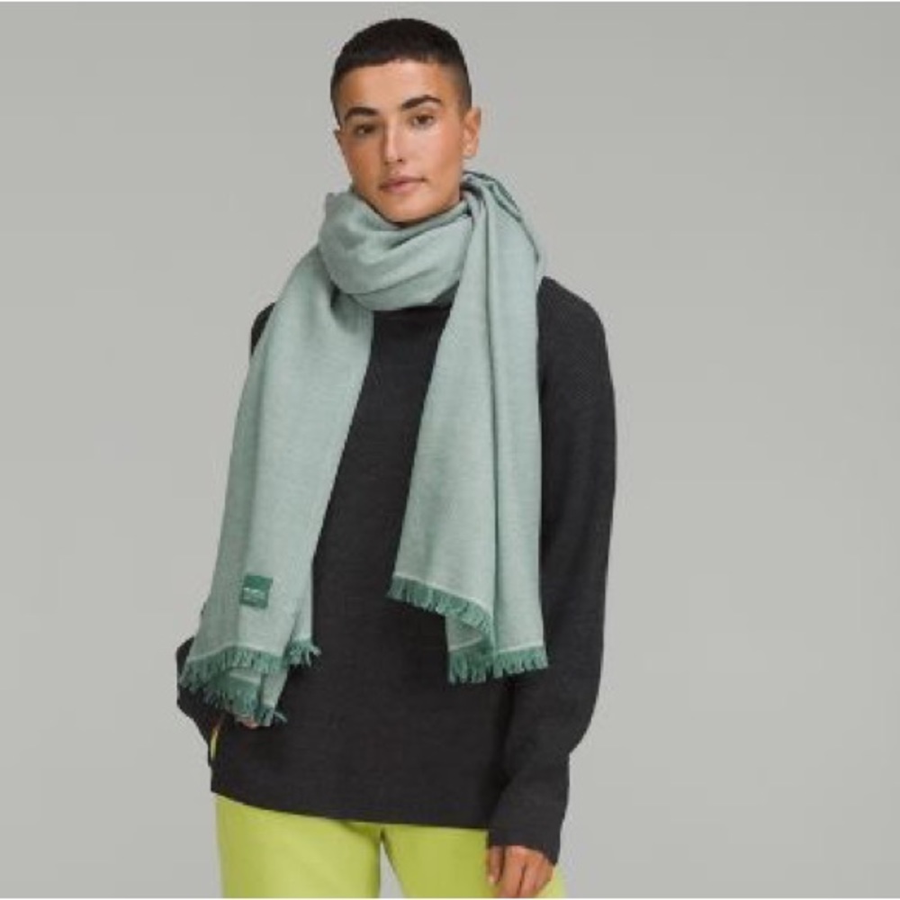 Lululemon “Woven Wool Scarf” Tidewater Teal/White Opal